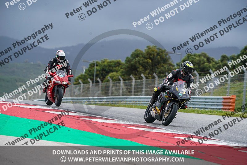 motorbikes;no limits;peter wileman photography;portimao;portugal;trackday digital images